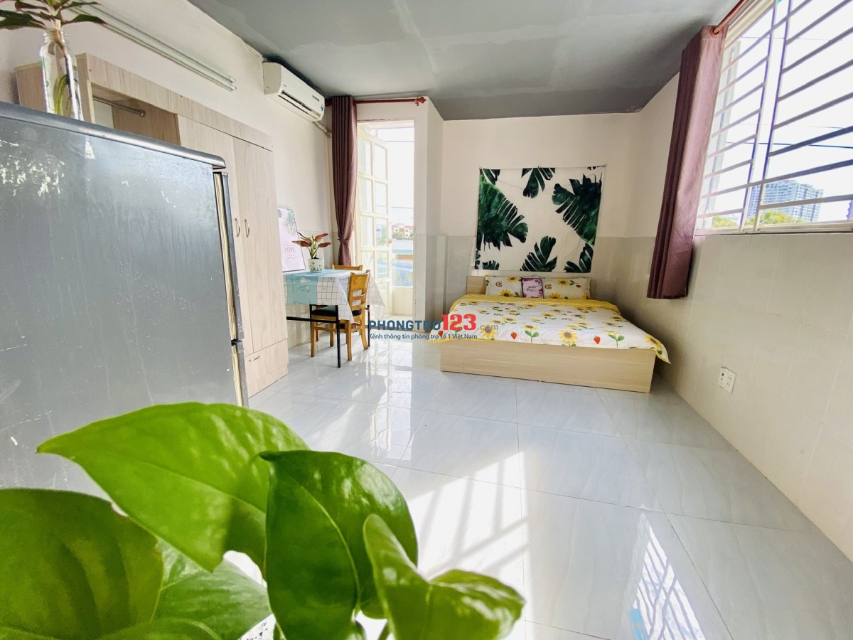 Cho thuê căn hộ dịch vụ full nội thất ban công rông ngay tại Nguyễn trãi quận 1