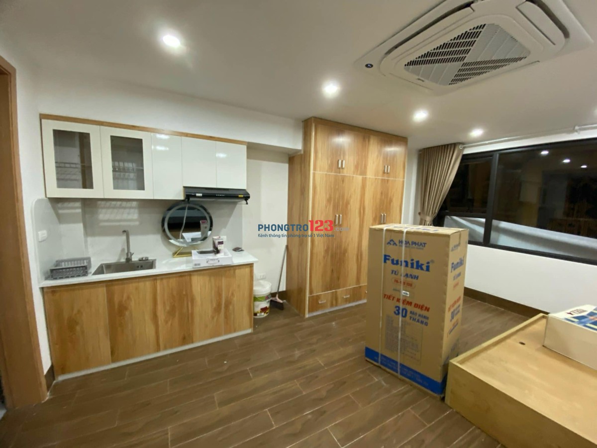 Cho thuê CC Mini mới, Full nội thất, giá ưu đãi tại ngõ 121 Thịnh Quang, Đống Đa, Hà Nội