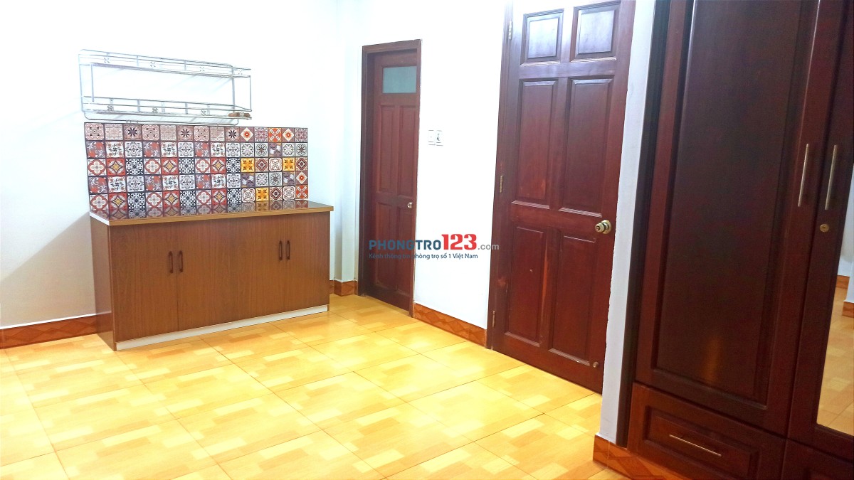 Phòng căn hộ mini full nội thất ngay đường Nguyễn Văn Hưởng, Phường Thảo Điền, Quận 2