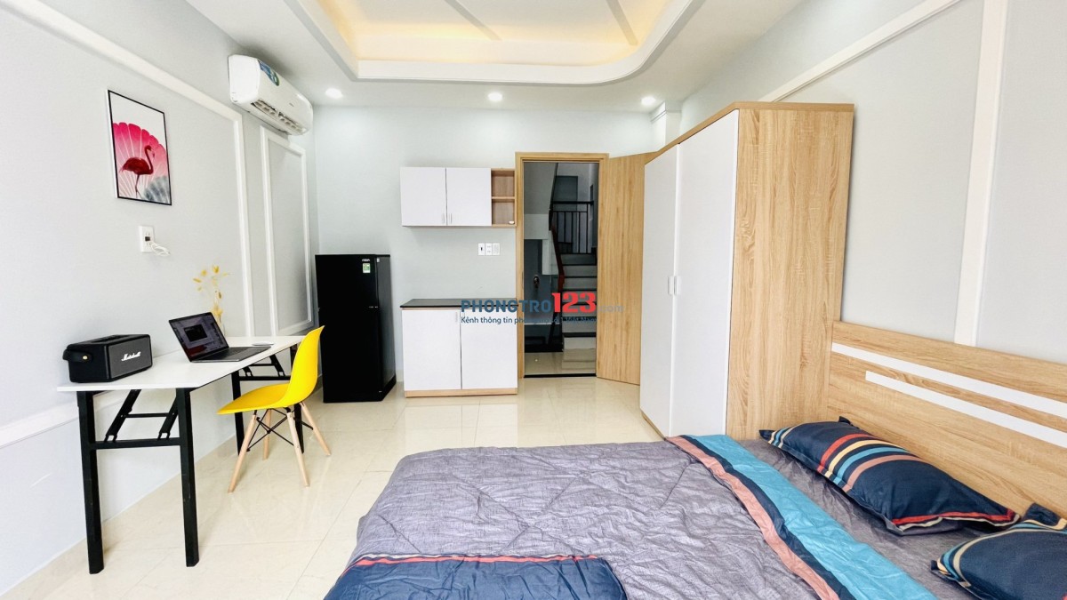 Cho thuê căn hộ studio ban công full nội thất gần ĐH Văn Lang cs2, Học viện Cán bộ