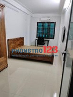 Cho thuê nhà 25m2 tại Khâm Thiên