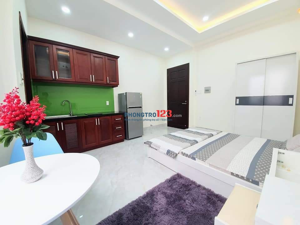 Trống sẵn căn studio full nội thất, gần CV Gia Định, Phan Đăng Lưu, ĐH UFM