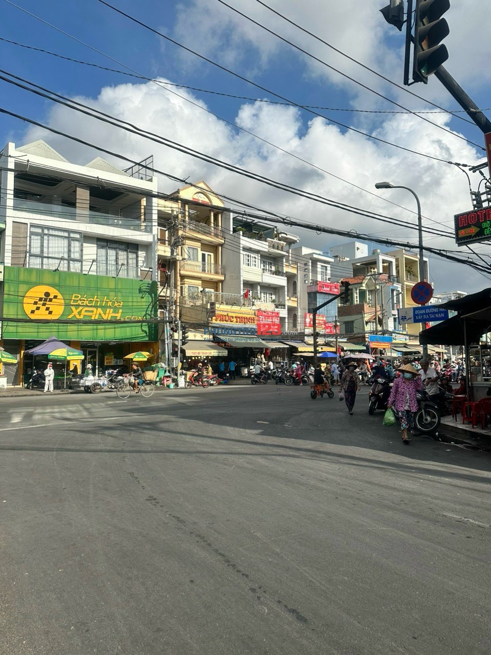 Chính chủ cho thuê mặt bằng góc 3 mặt tiền đường Dương Cát Lợi - thị trấn Nhà Bè nhà mới