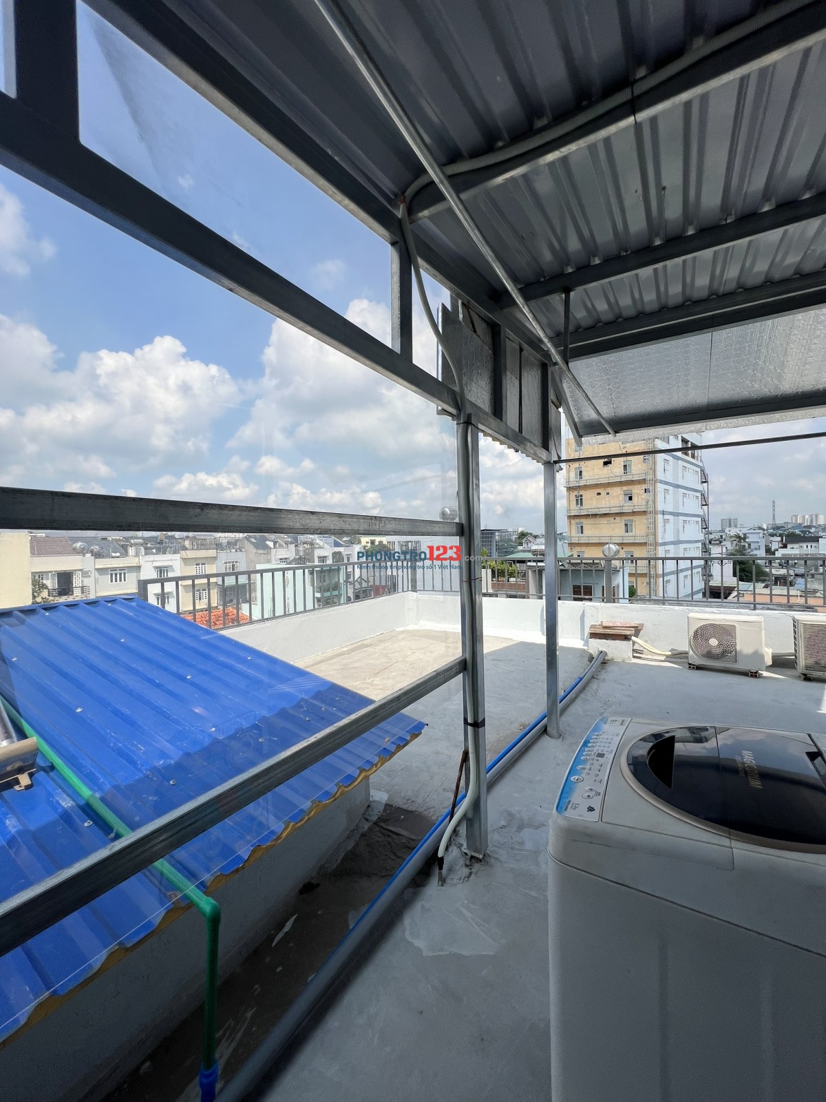 Khai trương dự án mới đầy đủ nội thất giá rẻ gần Lê Văn Việt, có cửa sổ, ban công thoáng mát