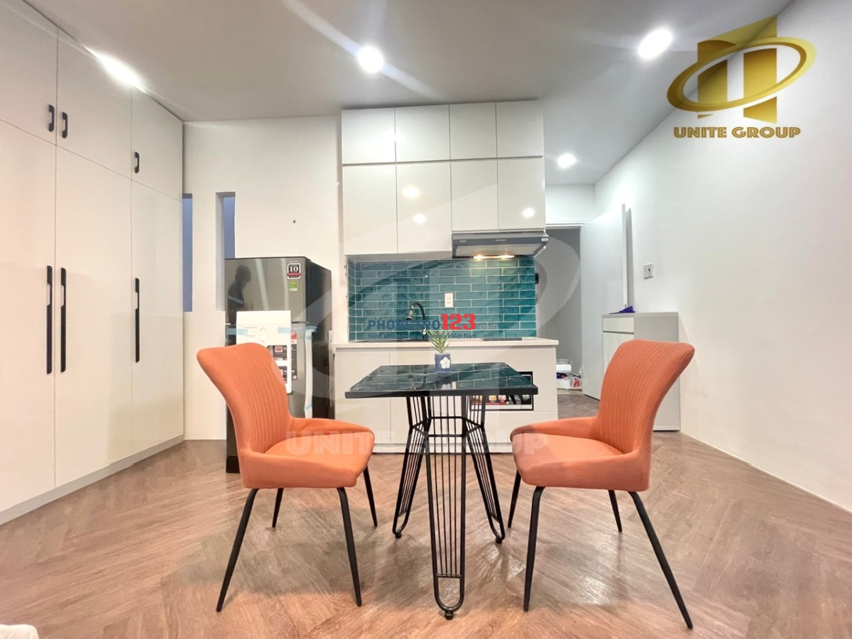 CĂN HỘ BAN CÔNG QUẬN 7 Gần Cầu Phú Mỹ , ĐH Tài chính Makerting , Vivo City