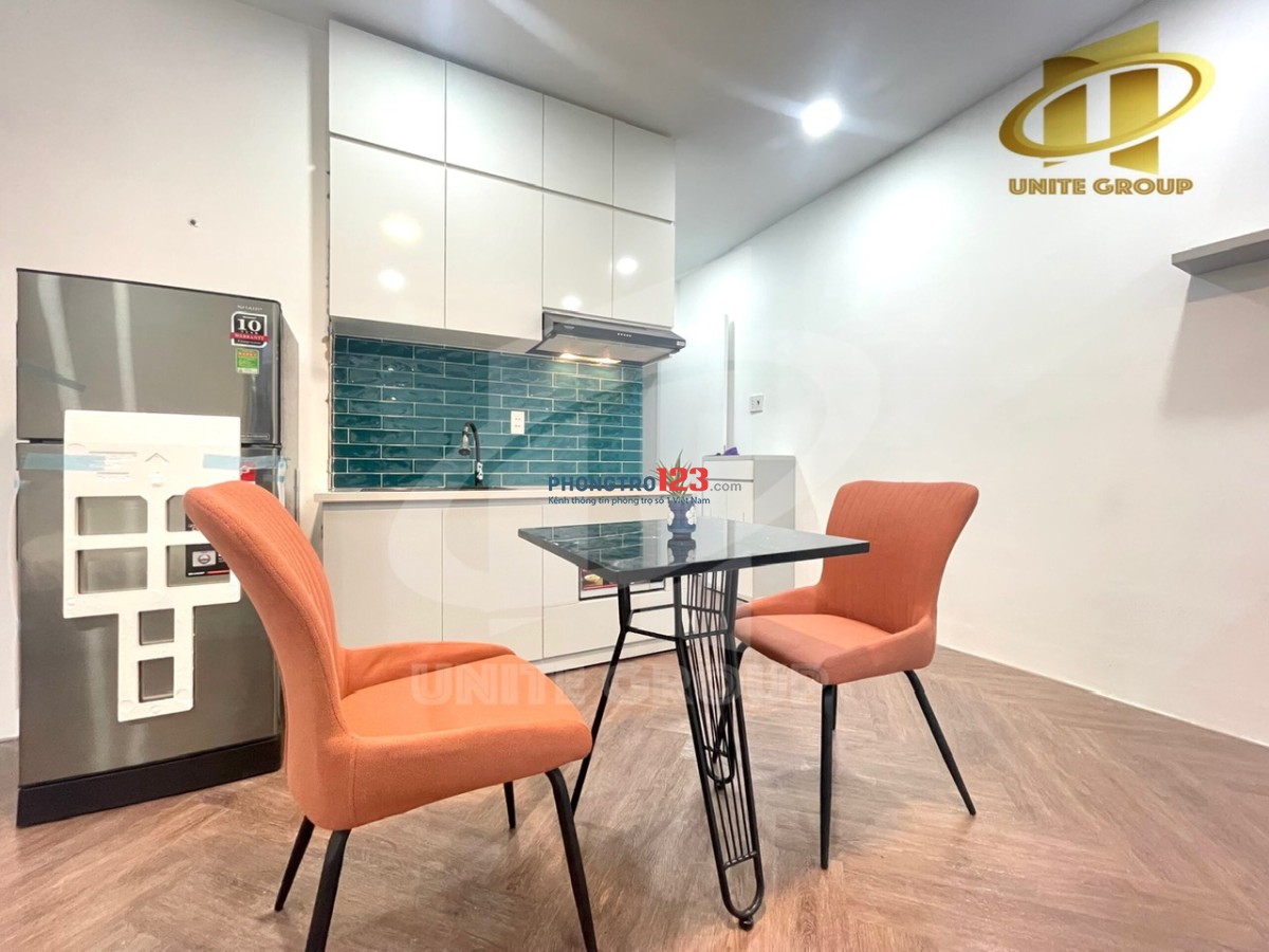 CĂN HỘ BAN CÔNG QUẬN 7 Gần Cầu Phú Mỹ , ĐH Tài chính Makerting , Vivo City