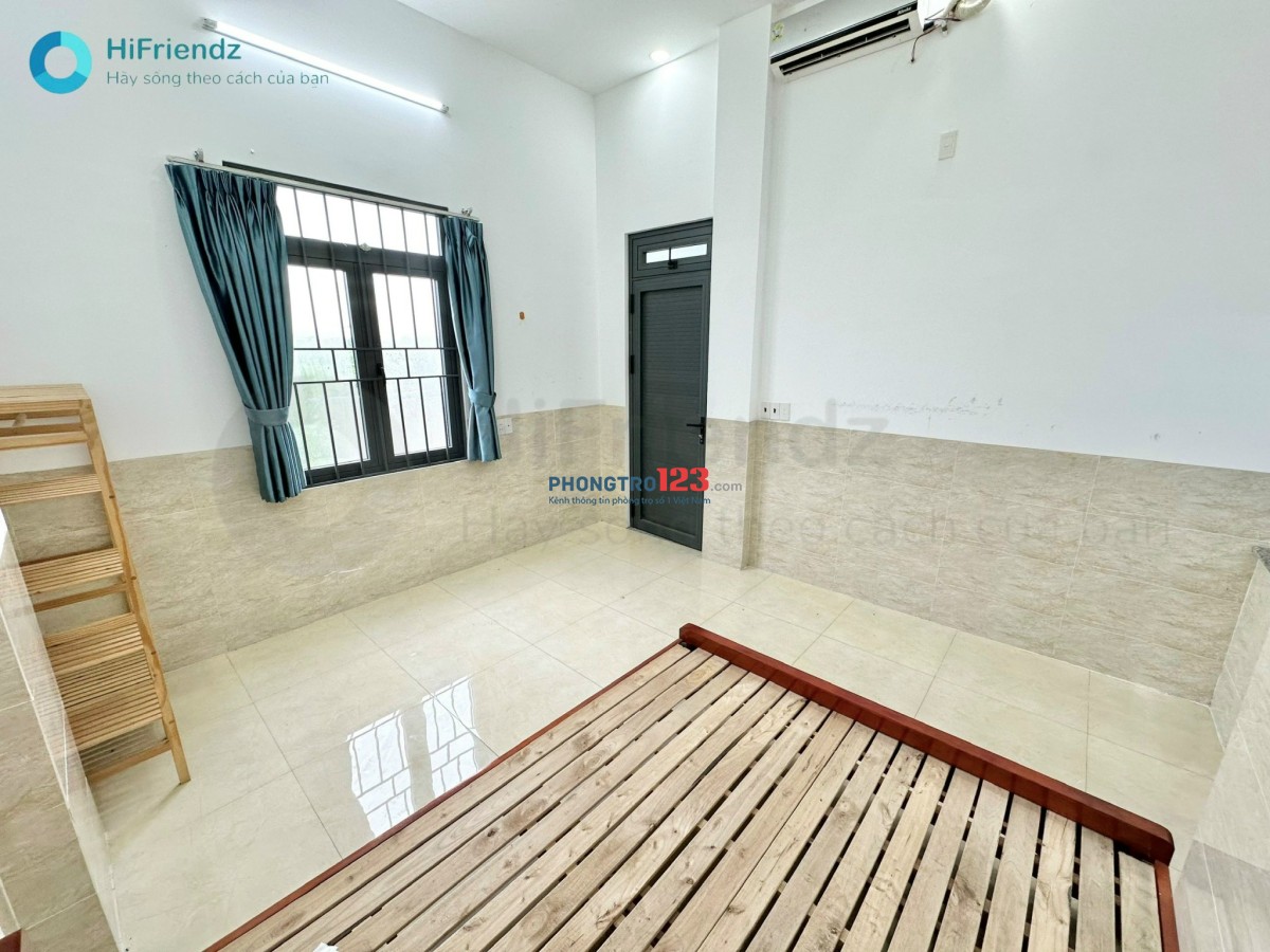 Cho thuê Studio mới xây cửa sổ thoáng mát nhiều nội thất gần tuyến Lã Xuân Oai