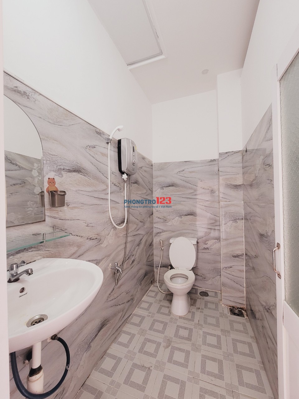 Studio Bancon full nội thất gần Trường Saigontourist quận Tân Bình