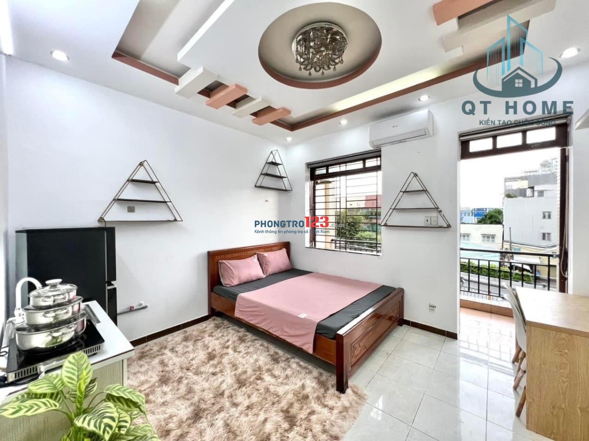 CHO PHÒNG STUDIO BAN CÔNG FULL NỘI THẤT, MẶT TIỀN ĐƯỜNG, QUẬN 1