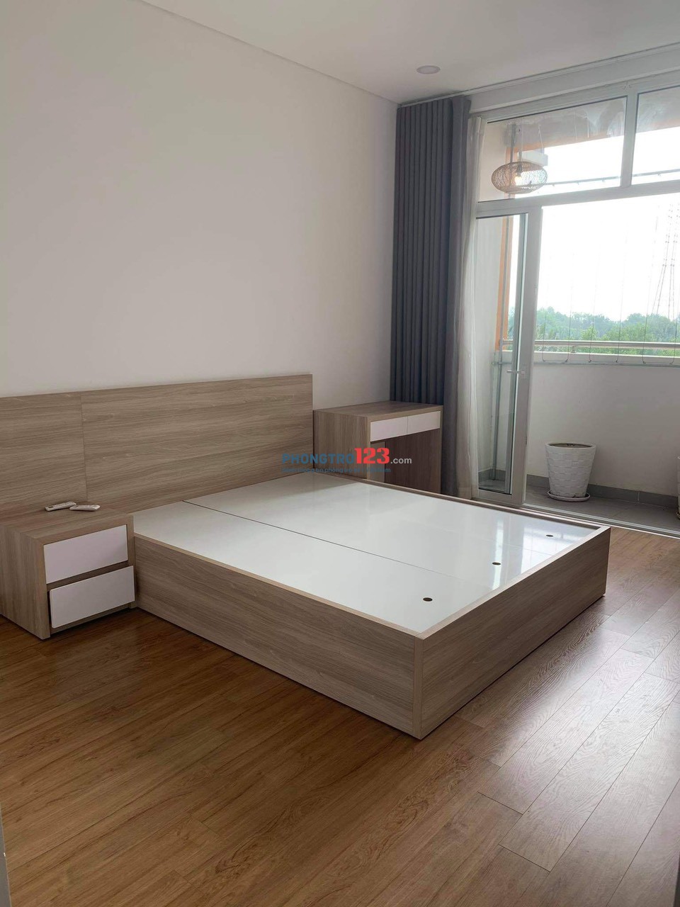 Cho thuê CH 2PN 2WC diện tích 94-97m2 Chung cư Dragon Hill Residence and Suites 2