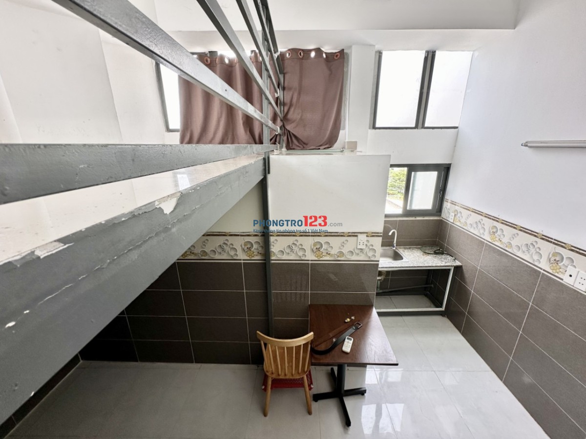 Cho Thuê Duplex Cửa Sổ Thoáng Ngay Quang Trung - Ưu Đãi Cực Sốc