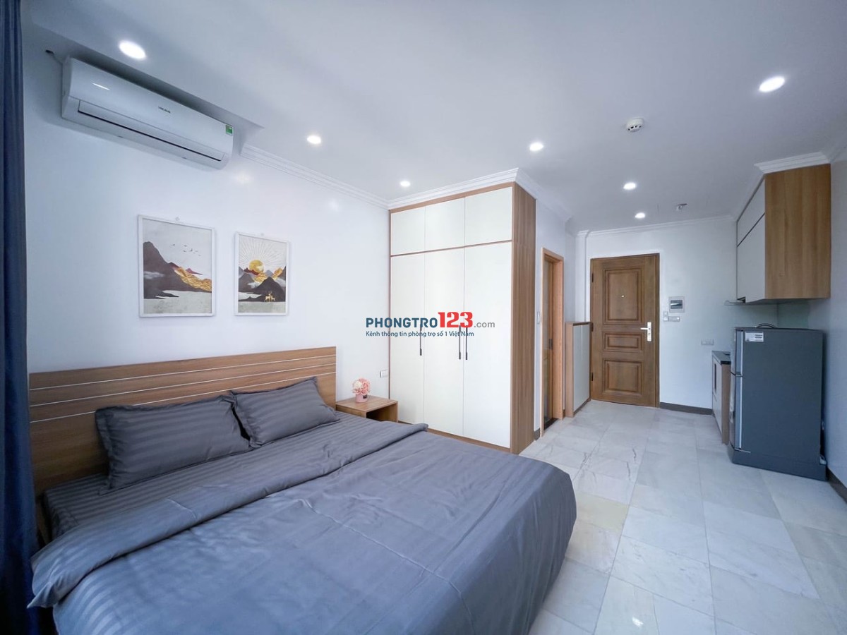 Phòng trọ Studio cho thuê tại 175 Lạc Long Quân, DT 30m2, giá rẻ thương lượng chính chủ