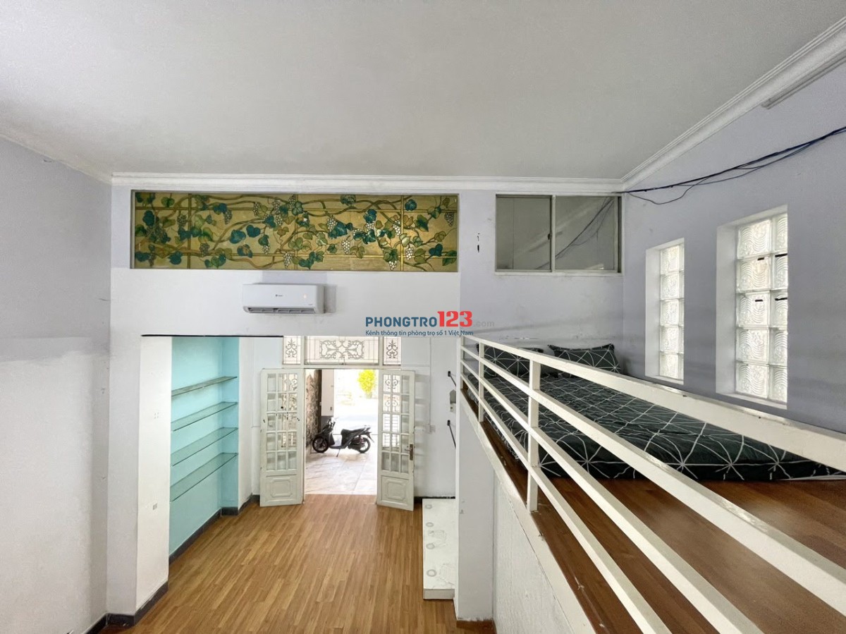 Mặt bằng 50 m2 có gác lững ở lại nằm tại đường Phổ Quang, Tân Bình