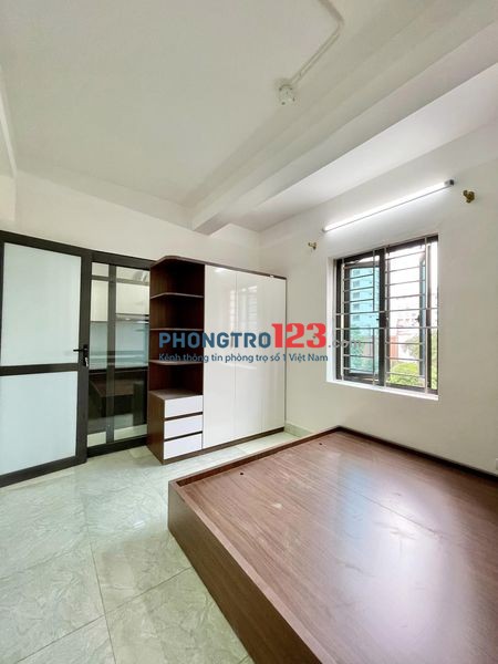 Siêu phẩm phòng trọ Studio cho thuê 1PN1PK, view hồ, có ban công, giá thương lượng