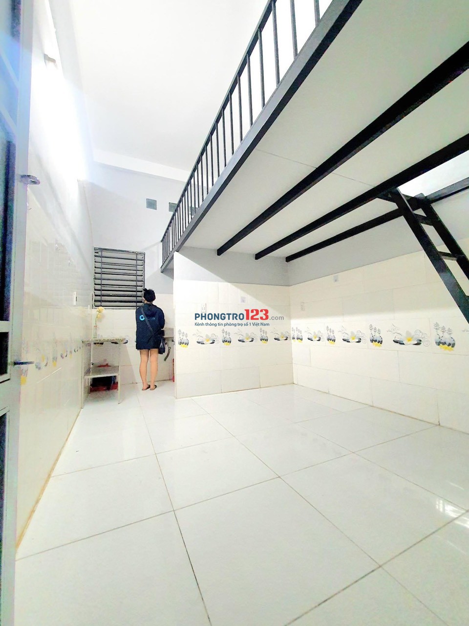 Cho thuê phòng trọ giá rẻ tại Lê Văn Sỹ quận Tân Bình có thang máy rộng nhà xe rộng