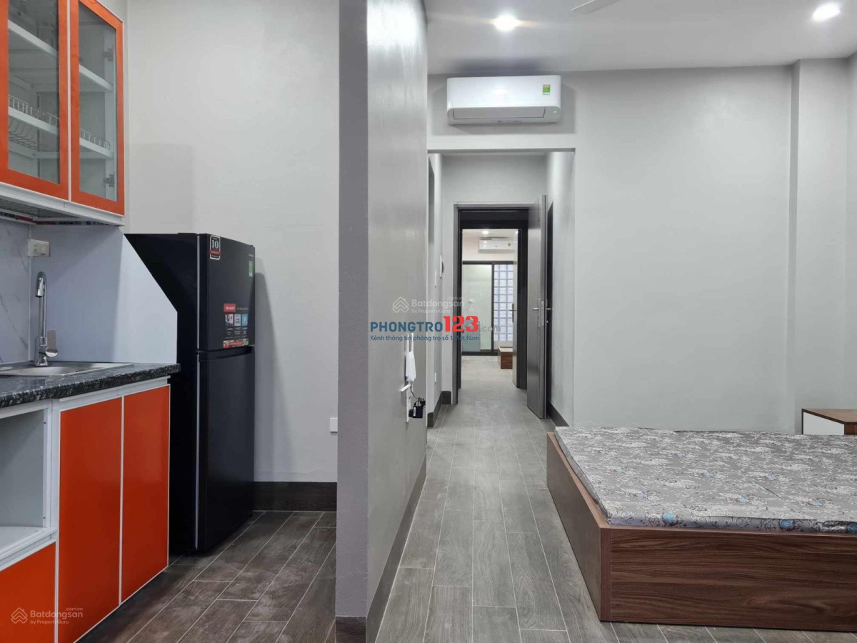 Cho thuê phòng Studio tại Đông Anh, DT 32m2, full NT, gần CC Intracom, giá 5 triệu/tháng