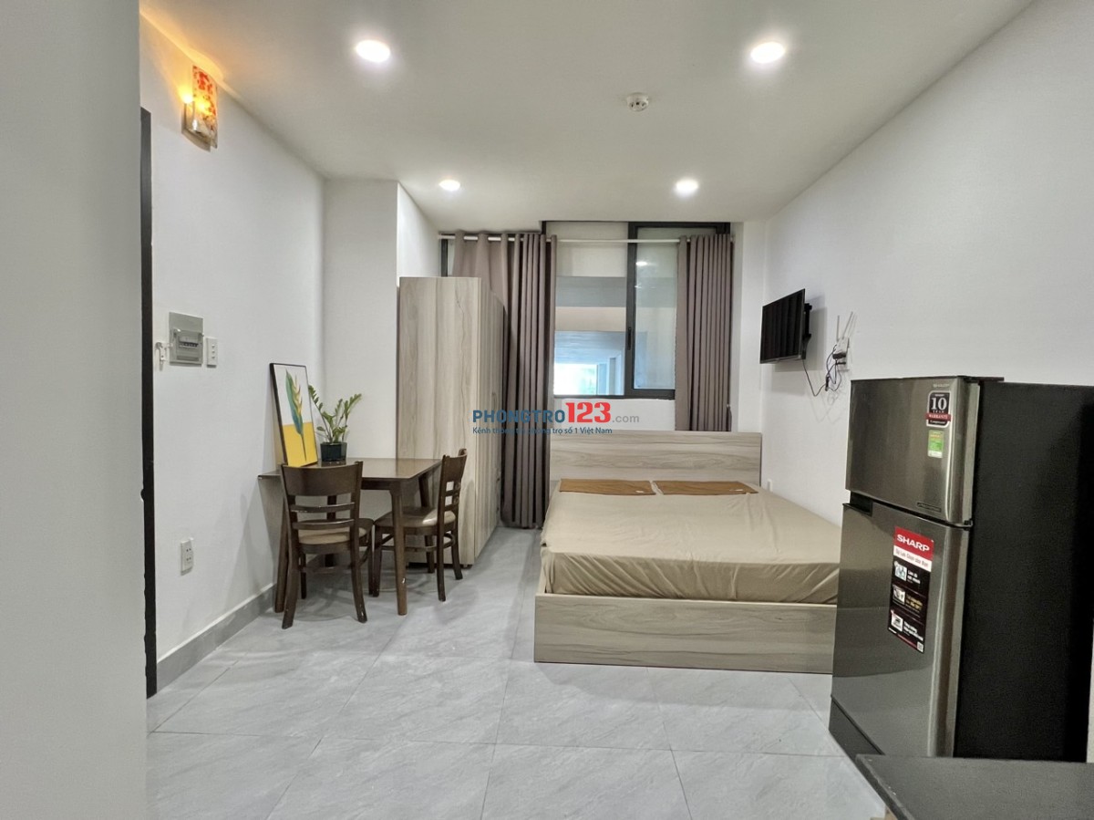 Phòng Cửa sổ PHAN VĂN TRỊ, BÌNH THẠNH Gần ĐH Văn Lang, đường Lớn Phạm Văn Đồng gần chợ thuận tiện