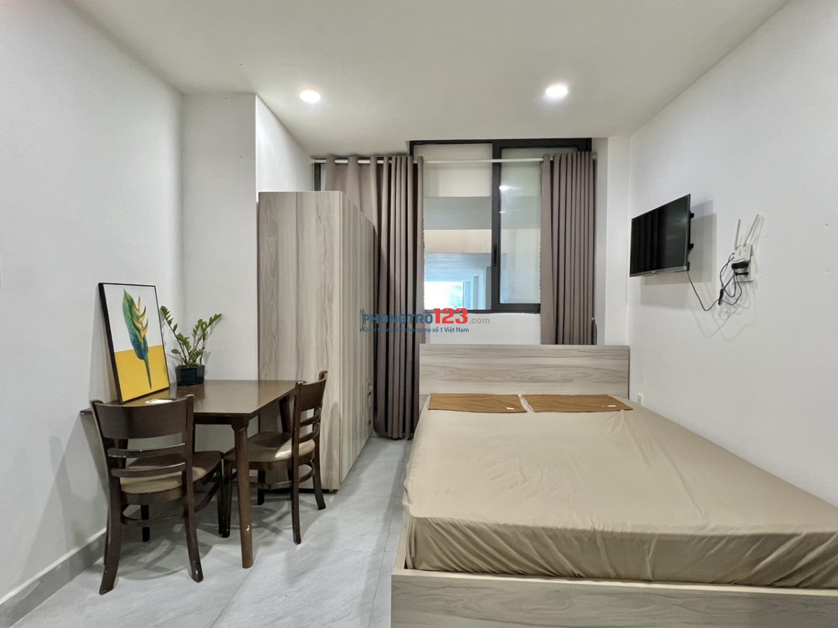 Phòng Cửa sổ PHAN VĂN TRỊ, BÌNH THẠNH Gần ĐH Văn Lang, đường Lớn Phạm Văn Đồng gần chợ thuận tiện