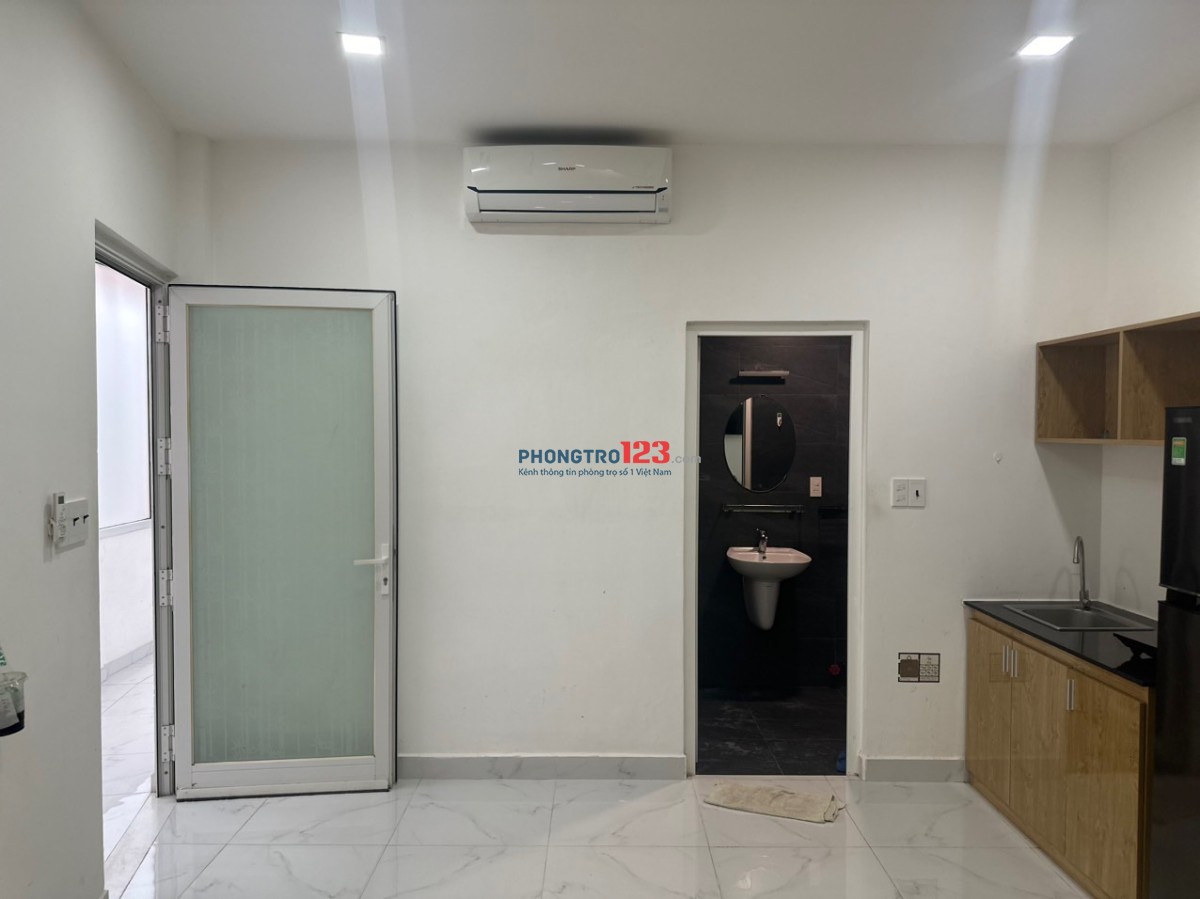 Chính chủ cho thuê 2 Phòng sạch, đẹp, văn minh, 456 Lê Văn Sỹ, Q3