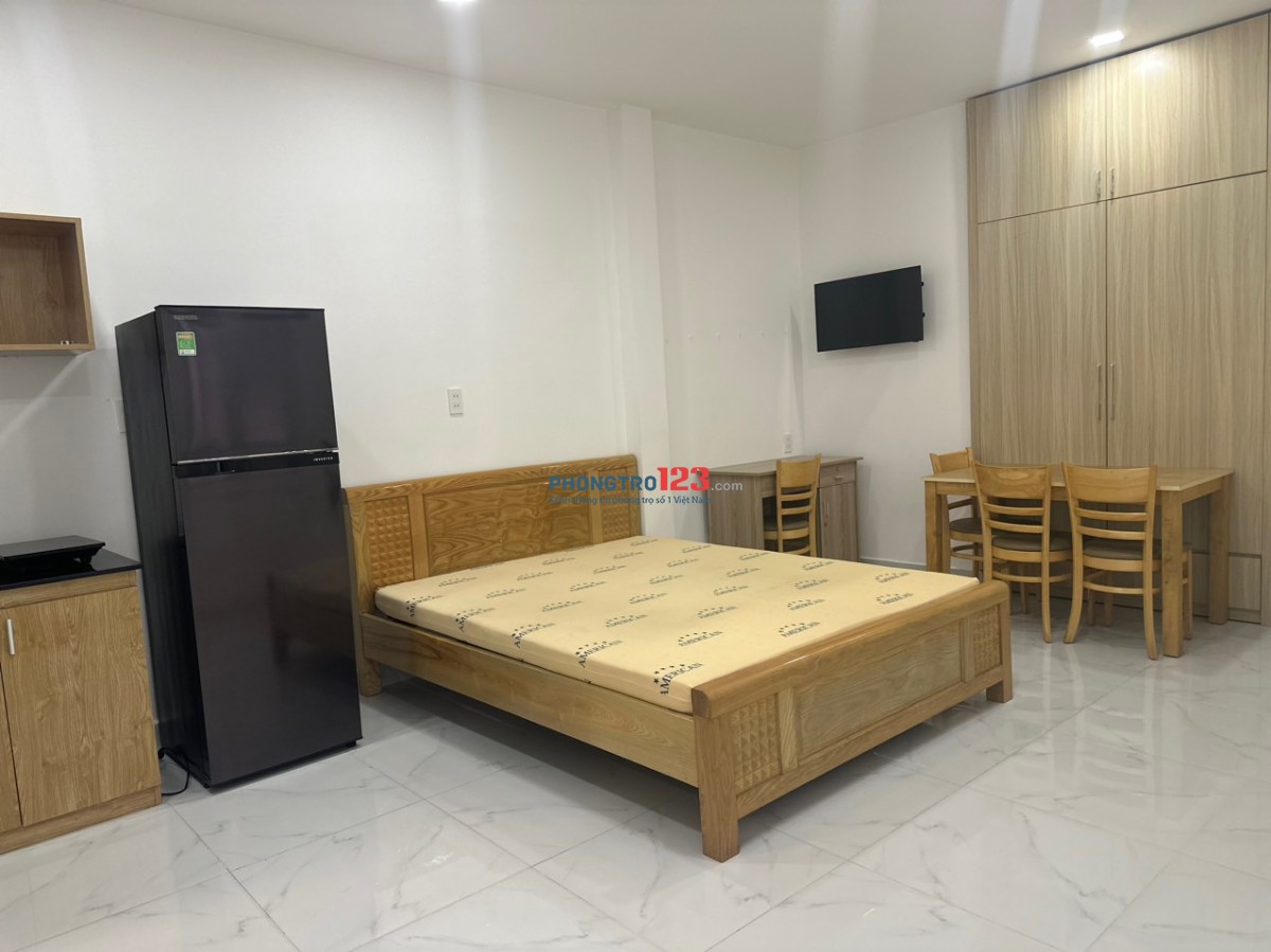 Chính chủ cho thuê 2 Phòng sạch, đẹp, văn minh, 456 Lê Văn Sỹ, Q3