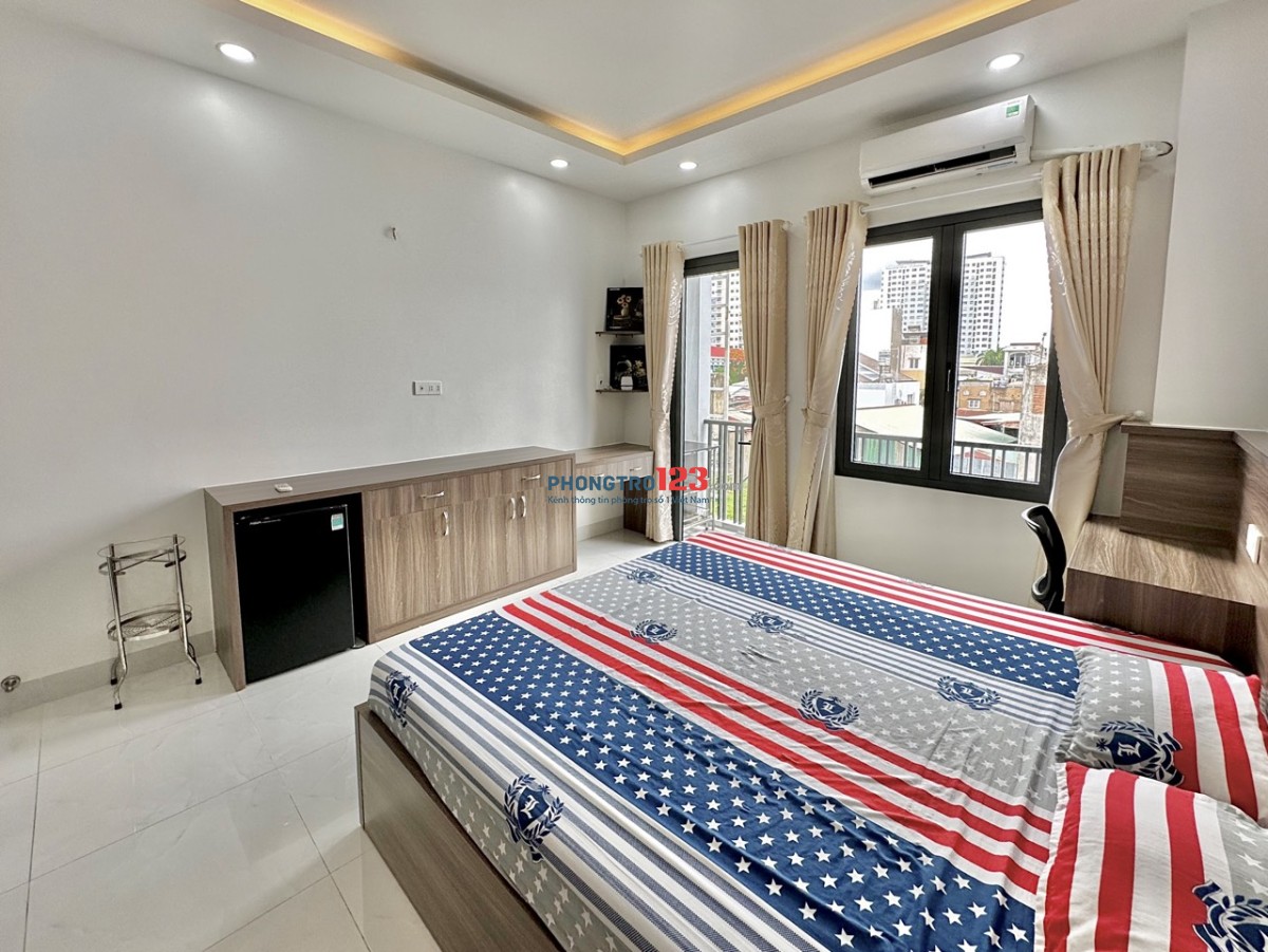 Căn hộ Studio Balcony Tách bếp Mới 100% - Chỉ tính điện - Free PDV - Gần Đầm Sen, ĐH Văn Hiến