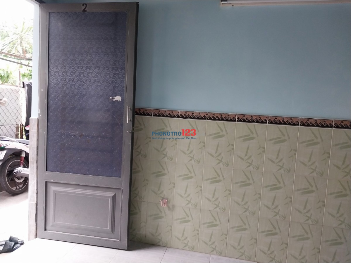 Phòng trọ có gác tổng dt 25m2 đường ĐHT23, Q12 HCM
