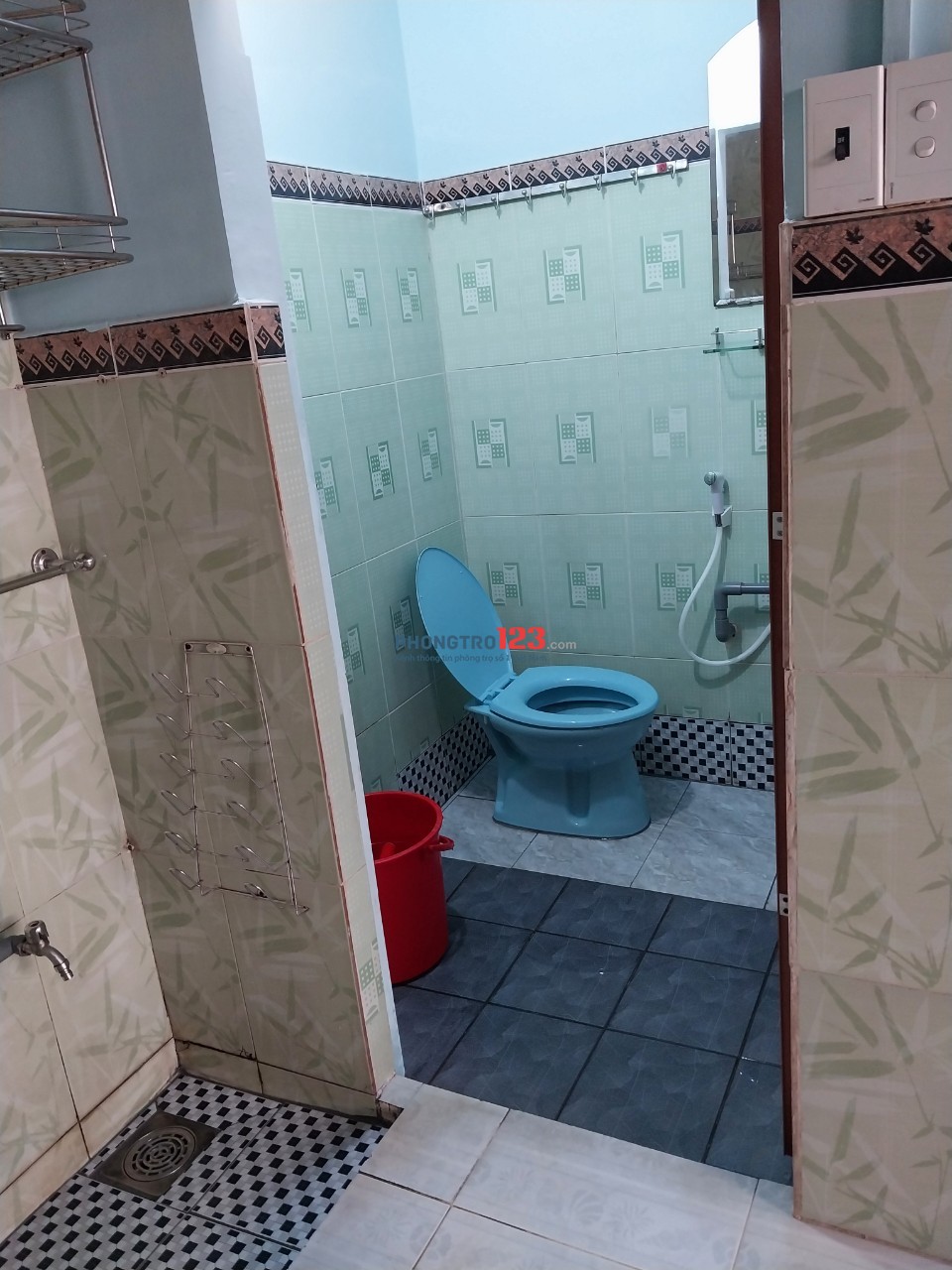 Phòng trọ có gác tổng dt 25m2 đường ĐHT23, Q12 HCM