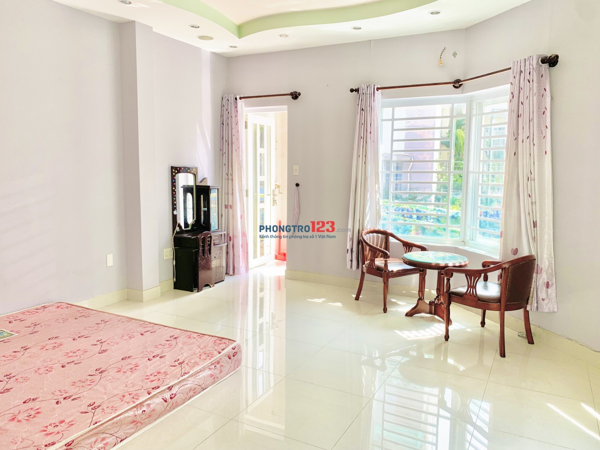 Phòng trống cho thuê Dt 43m2 Quận4