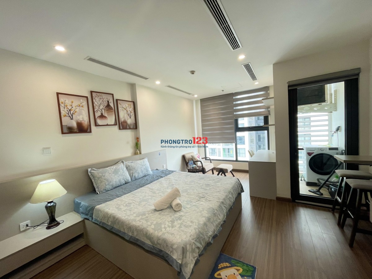 Chính chủ cho thuê căn Studio full đồ tại Vinhomes West Point tòa W3 40m2. LH: 0385418696