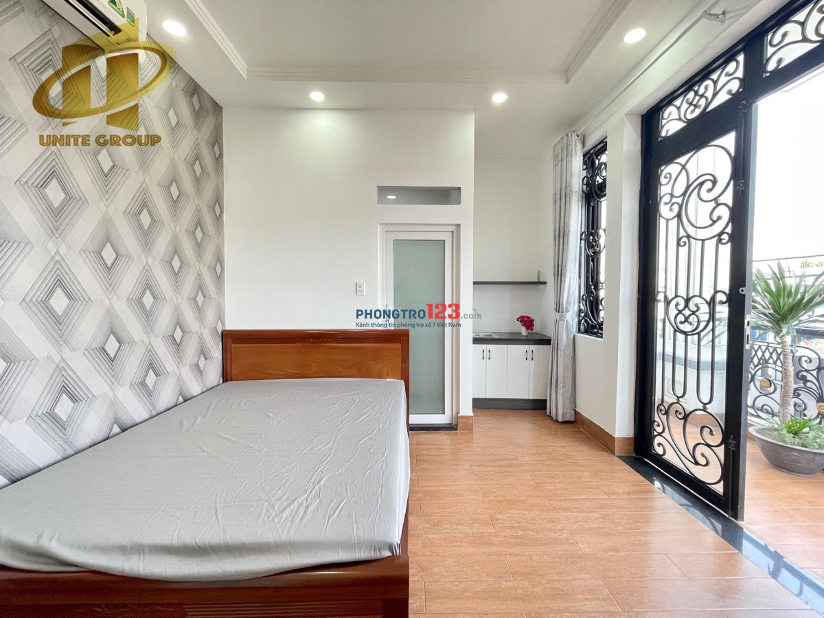 Căn Hộ Studio có balcon cửa sổ, full Nội Thất