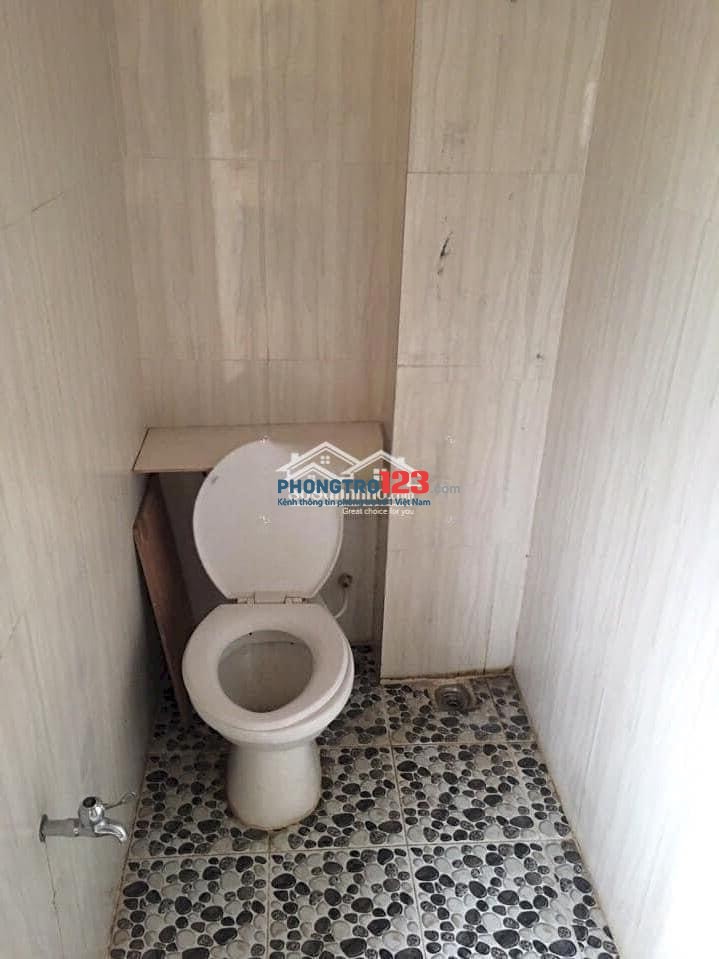 Cho thuê phòng trọ có gác, toilet trong phòng trọ, có chỗ để xe không tính phí