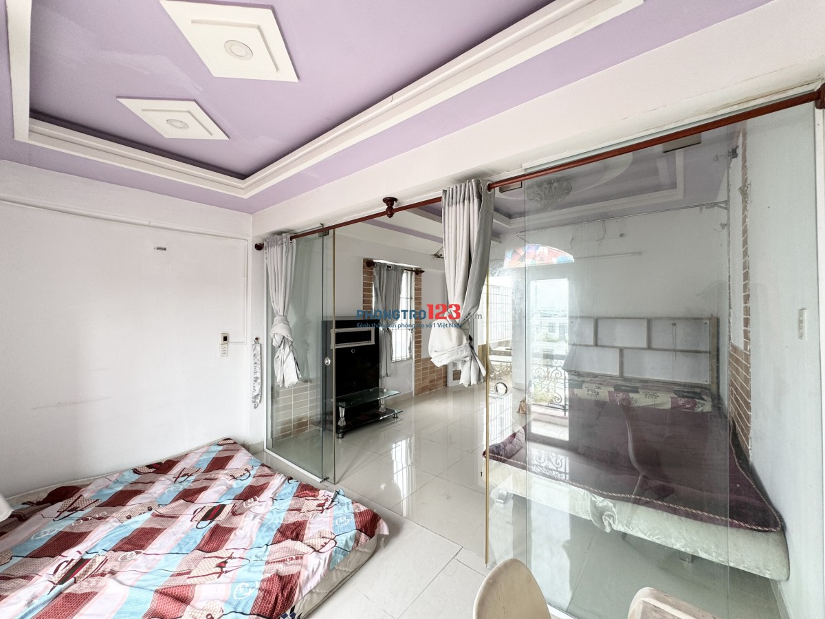 Phòng trọ cao cấp đường Huỳnh Tấn Phát, Quận 7. Penthouse 40m2 full nội thất