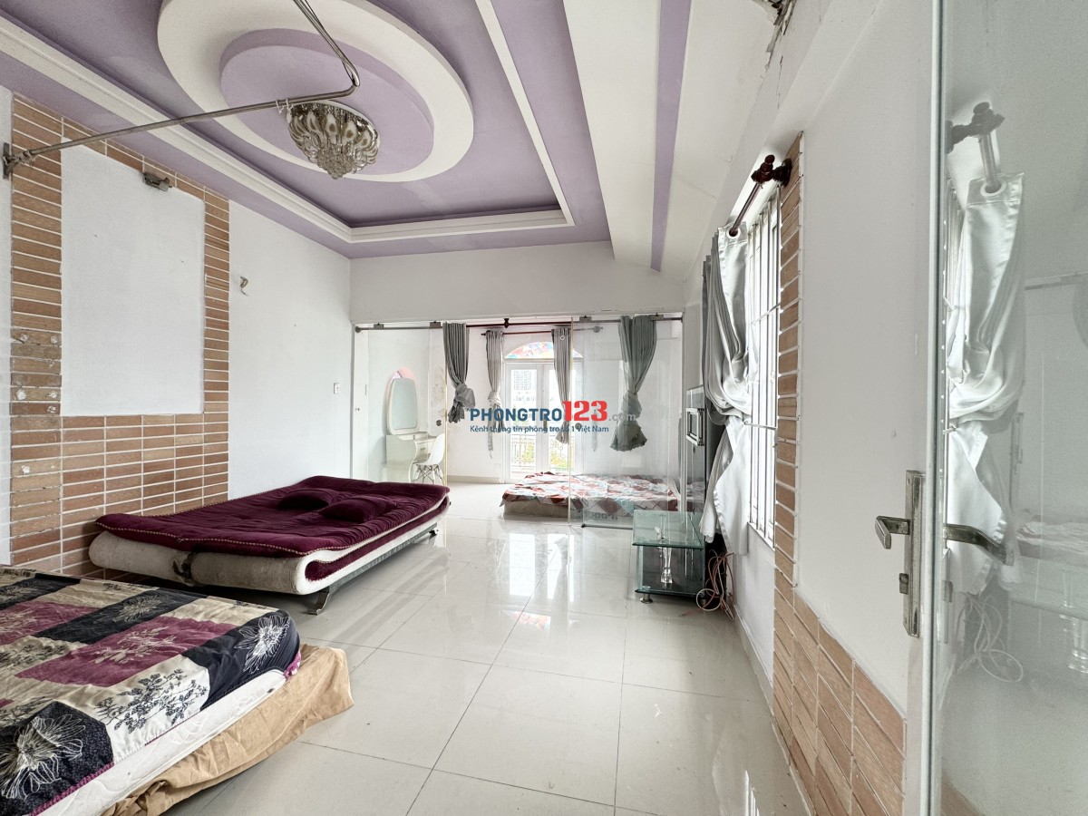 Phòng trọ cao cấp đường Huỳnh Tấn Phát, Quận 7. Penthouse 40m2 full nội thất