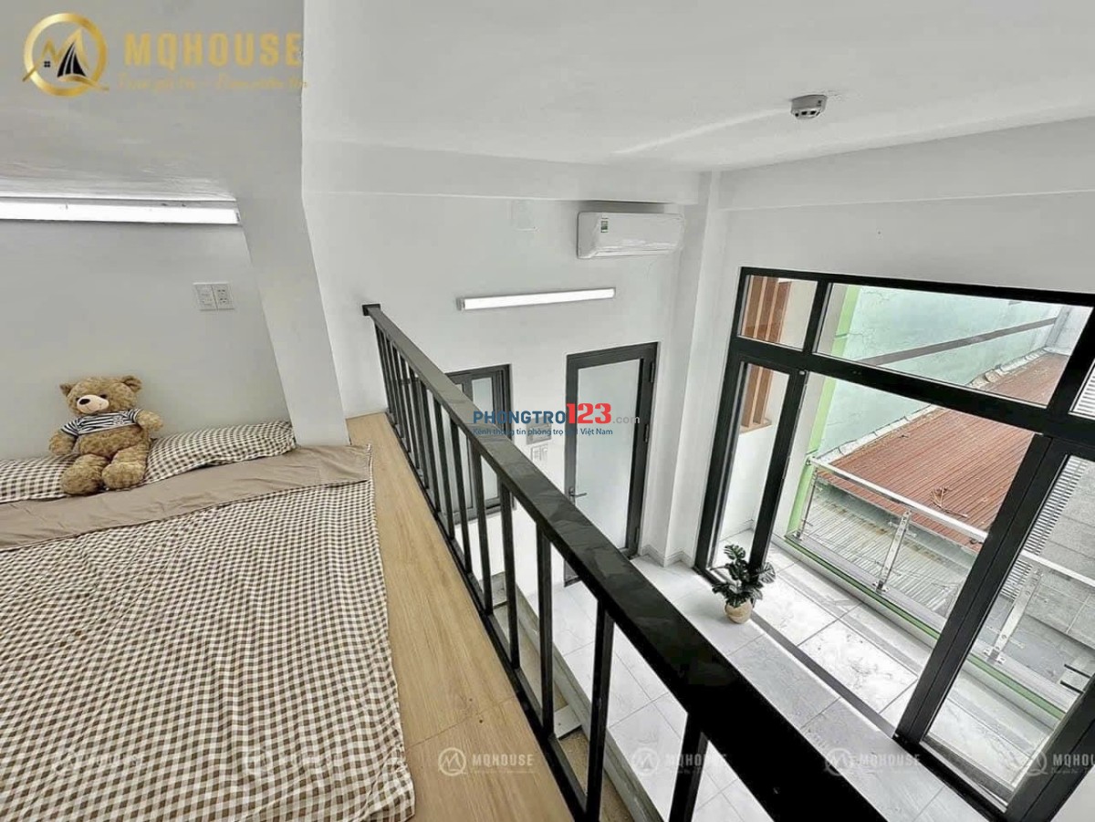 Trống Phòng Ban Công Full Nt Ngay Đh Công Thương, Giáp Tân Bình Giá 4.x Rộng Ở Được 3- 4 Người Ạ