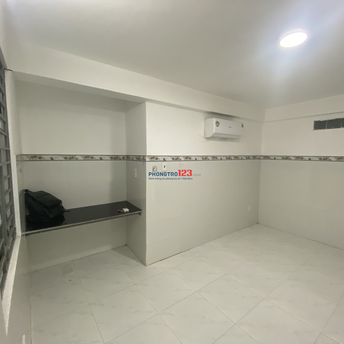 Cho Thuê Phòng Trọ Sinh Viên 30m2 , Gần Trường Học Viện Hàng Không