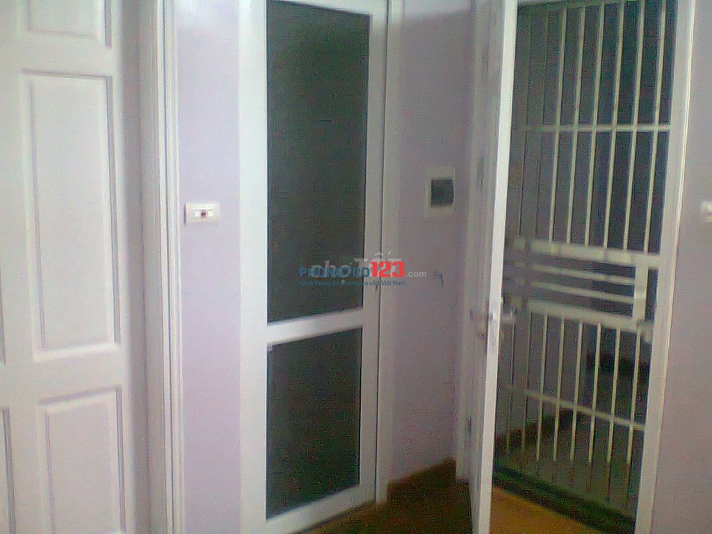 Căn hộ mini, 50m2, 2PN,1khách, 1wc, bếp, ban công ngõ 773 Giải Phóng, Hoàng Mai, Hà Nội