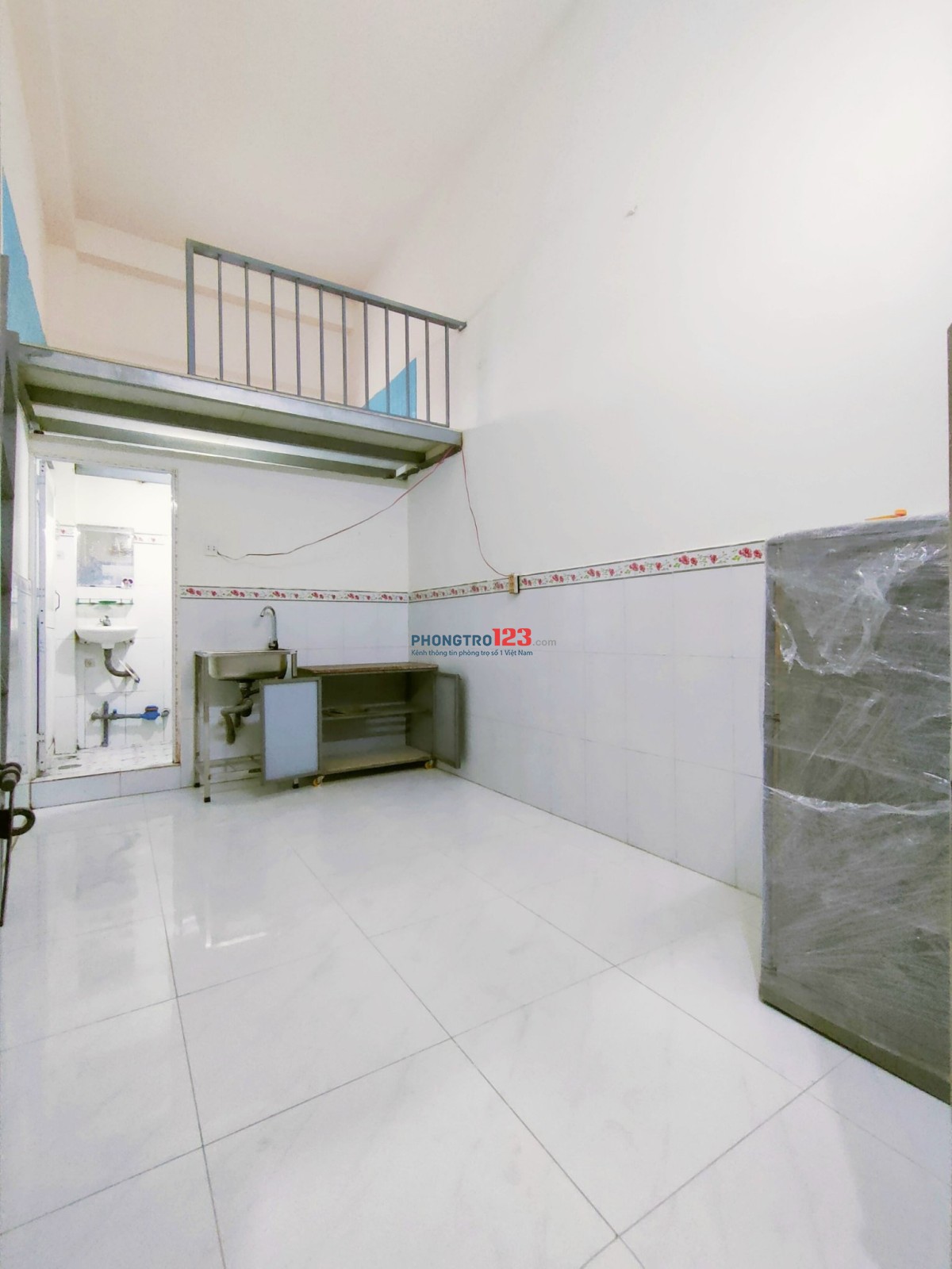 Duplex giá 2,7tr cho thuê tại Mã Lò, bình Tân