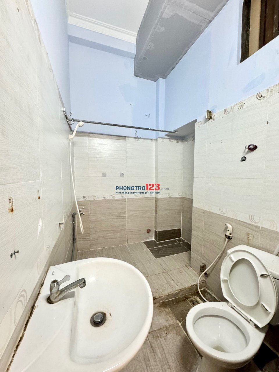 Cho thuê phòng 2pn balcon 6,5tr, 1pn tách bếp 4tr - Tân sơn nhì, Tân phú