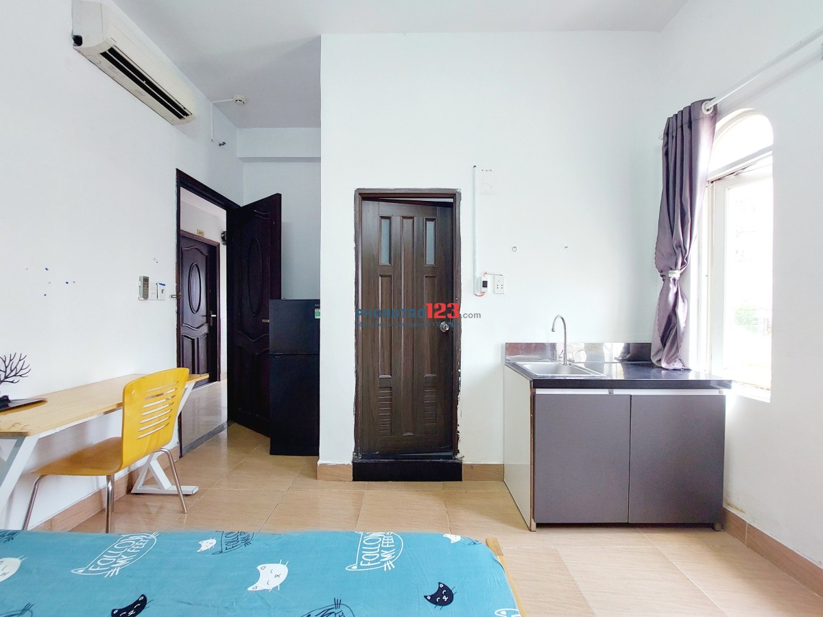 CHO THUÊ PHÒNG 25m2 FULL NỘI THẤT NGUYỄN THỊ THẬP, GẦN CHỢ TÂN MỸ