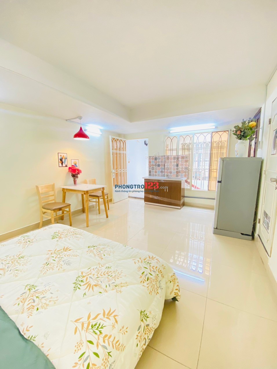 PHÒNG TIỆN NGHI 30M2 CÁCH MẠNG THÁNG 8,Q10