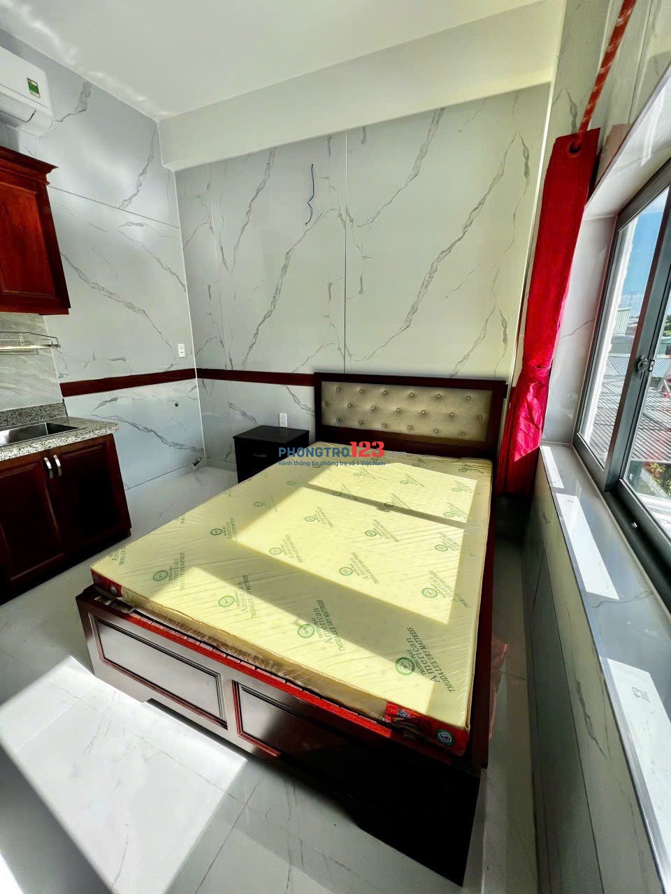 SIÊU PHẨM CĂN HỘ MỚI TINH TƯƠM, Nội Thất Gỗ cao cấp + Gác lửng, Thang máy