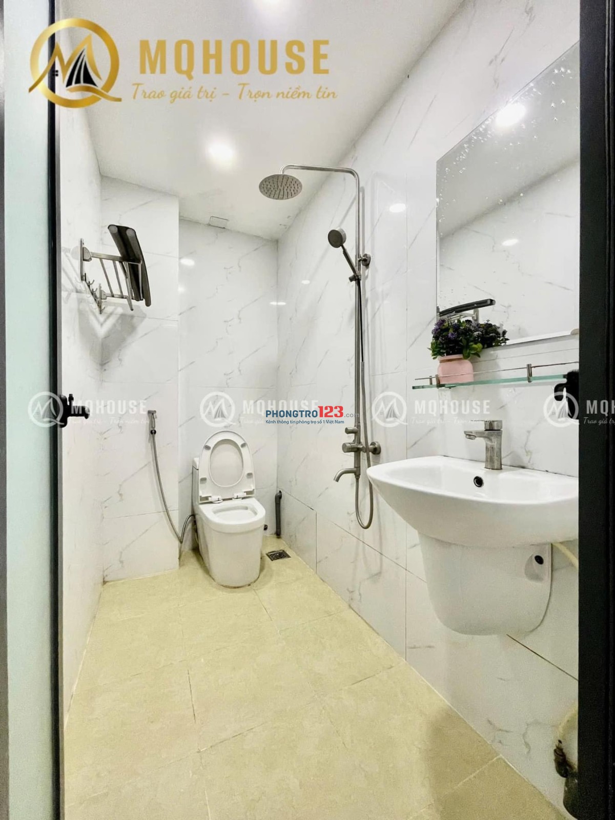 Studio cửa sổ trời đầy đủ nội thất ngay công viên Phú Lâm