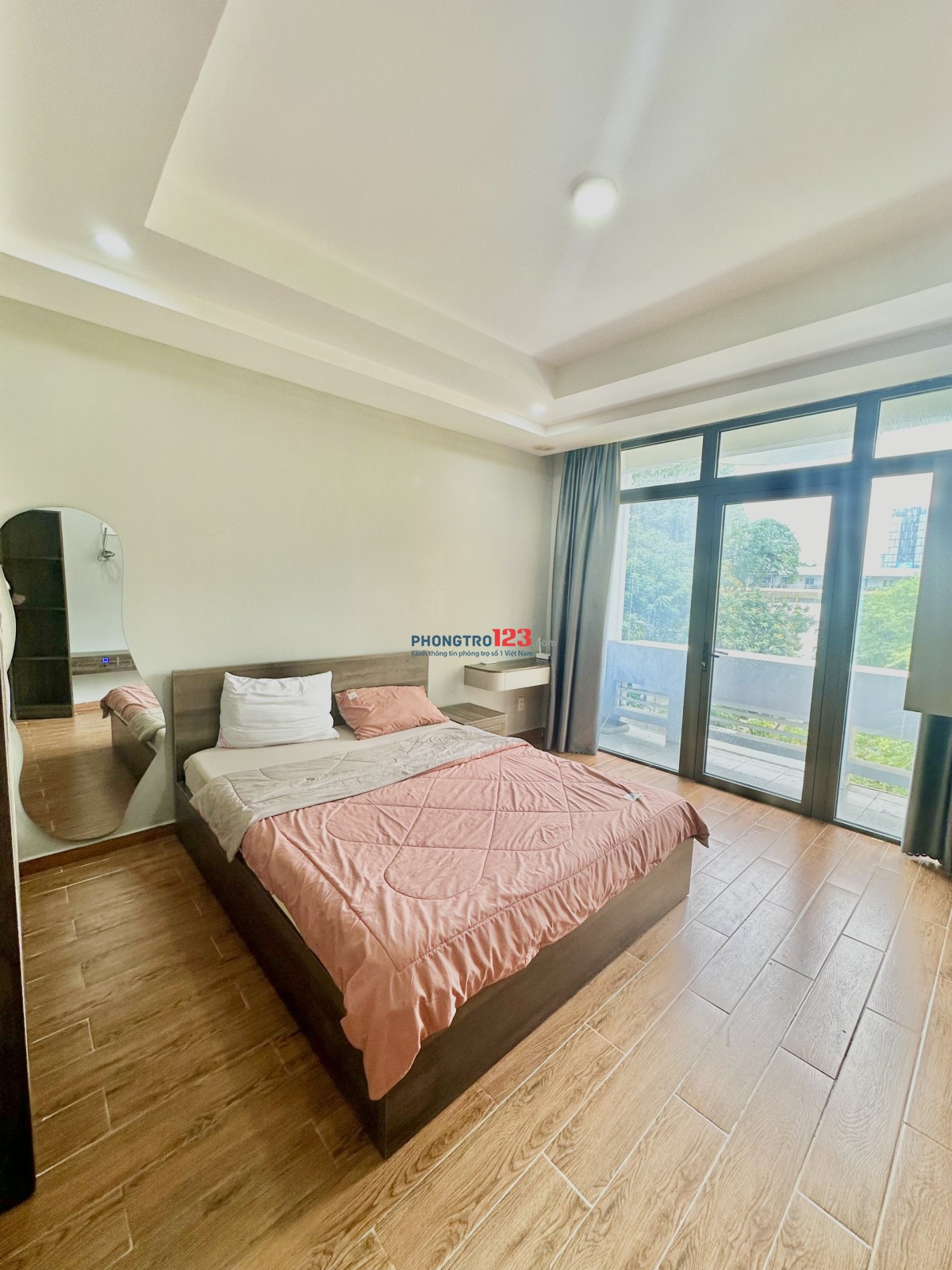 CHDV FULL NỘI THẤT TRUNG TÂM QUẬN 3 SÁT QUẬN 1