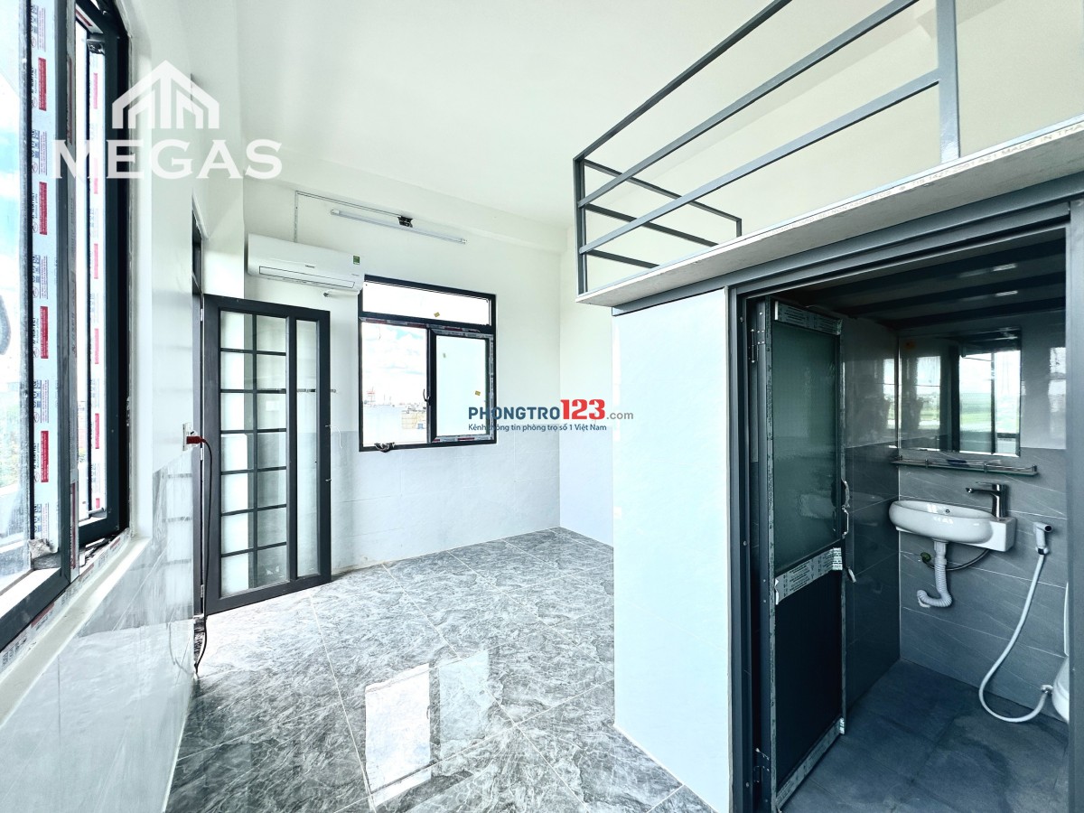 Căn Hộ Ban Công, Full Nội Thất, Ngay Tô Ký - CVPM Quang Trung