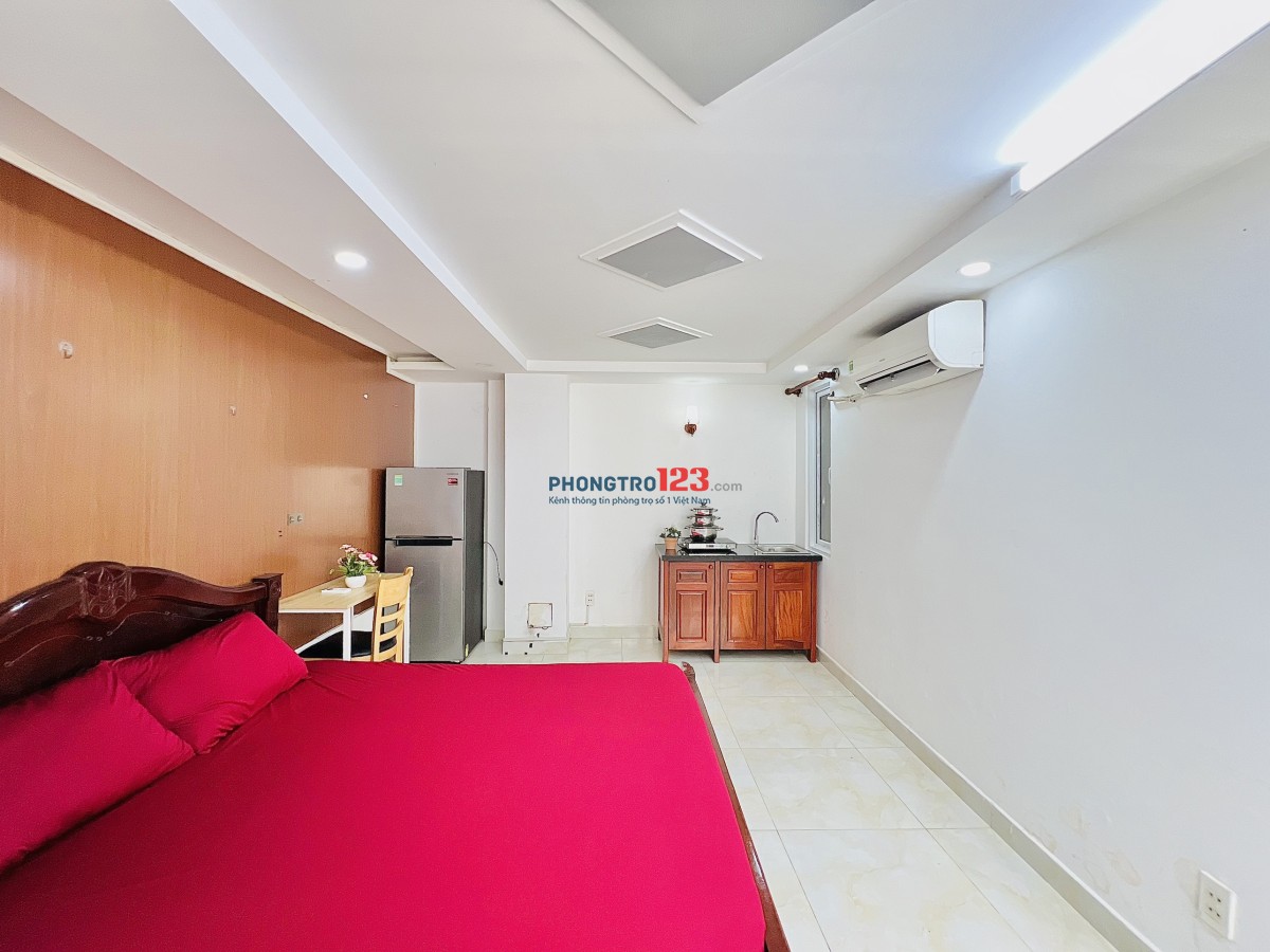 Phòng cao cấp, an ninh tiện nghi, nội thất như hình Phan Huy Ích đối diện KCN Tân Bình