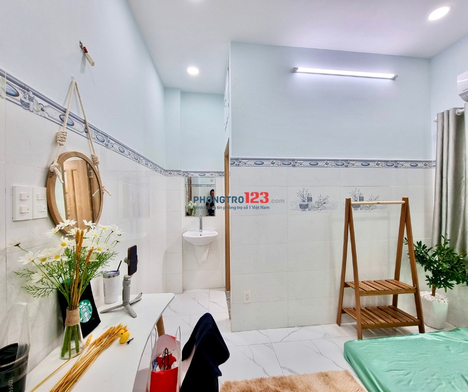 Căn Hộ Studio Phong Cách Tối Giản 17m2, Nội Thất Cơ Bản, Ngay Trung Tâm đường Lâm Văn Bền