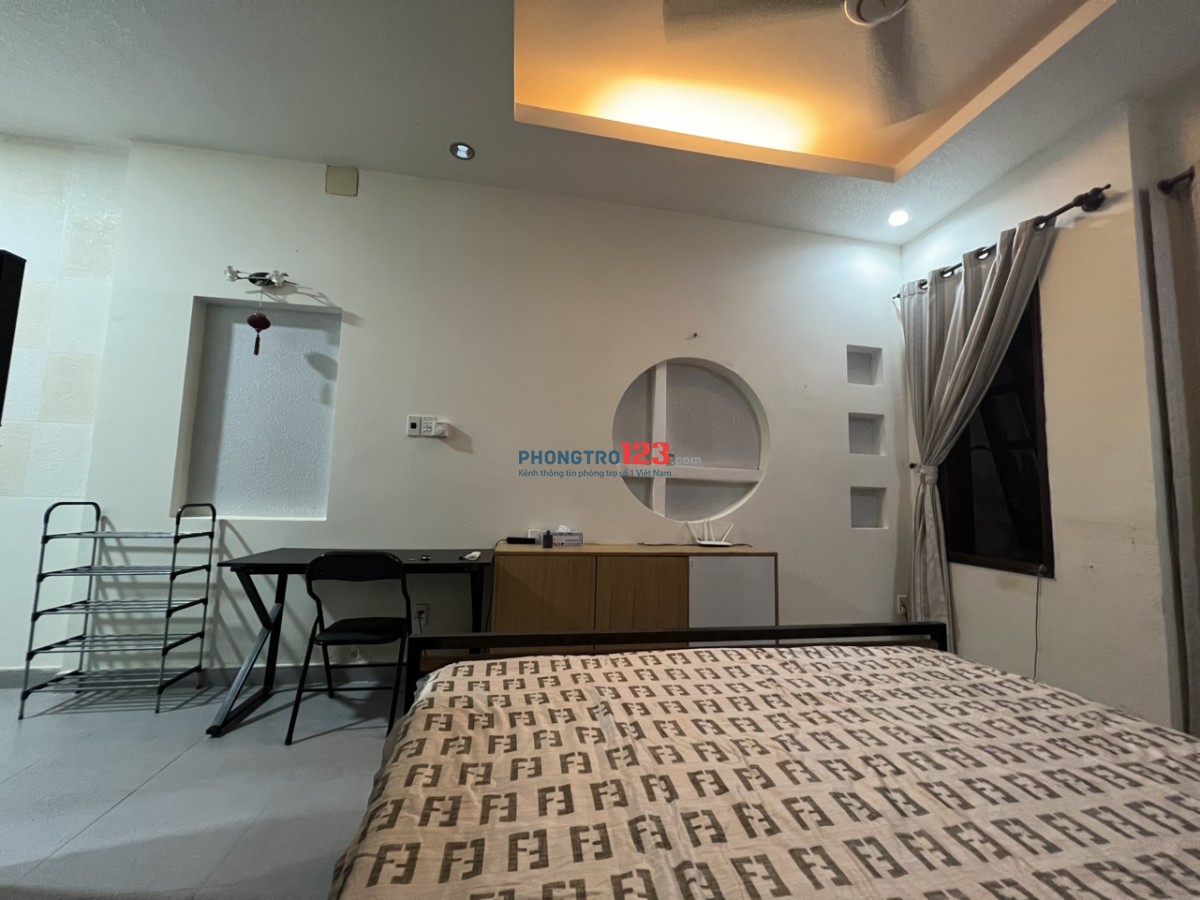 PHÒNG STUDIO 35M2, GIÁ MỀM CÓ BAN CÔNG RIÊNG, FULL NỘI THẤT Ở ĐƯỜNG SỐ 1, PHÚ MỸ, QUẬN 7