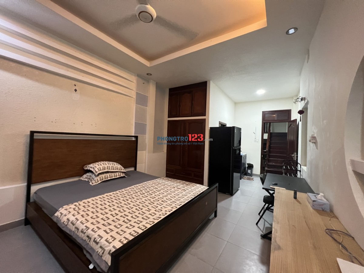 PHÒNG STUDIO 35M2, GIÁ MỀM CÓ BAN CÔNG RIÊNG, FULL NỘI THẤT Ở ĐƯỜNG SỐ 1, PHÚ MỸ, QUẬN 7