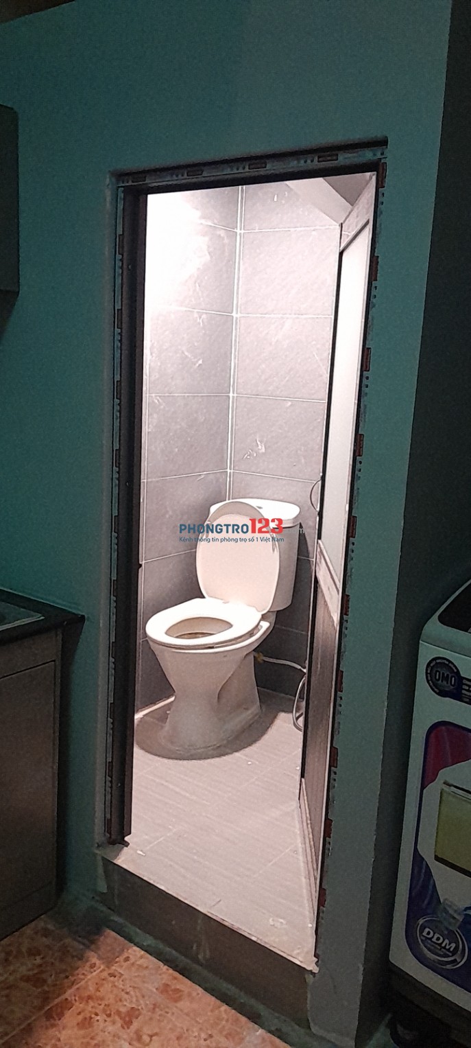 Studio, tách bếp và toilet khu vực an ninh chỉ 3.500k - Bùi Đình Túy, Bình Thạnh