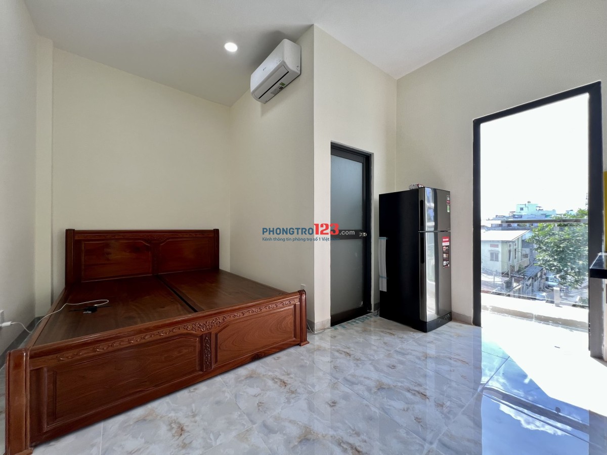 PHÒNG BAN CÔNG 25m2 FULL TIỆN NGHI GẦN NGÃ TƯ 7 HIỀN